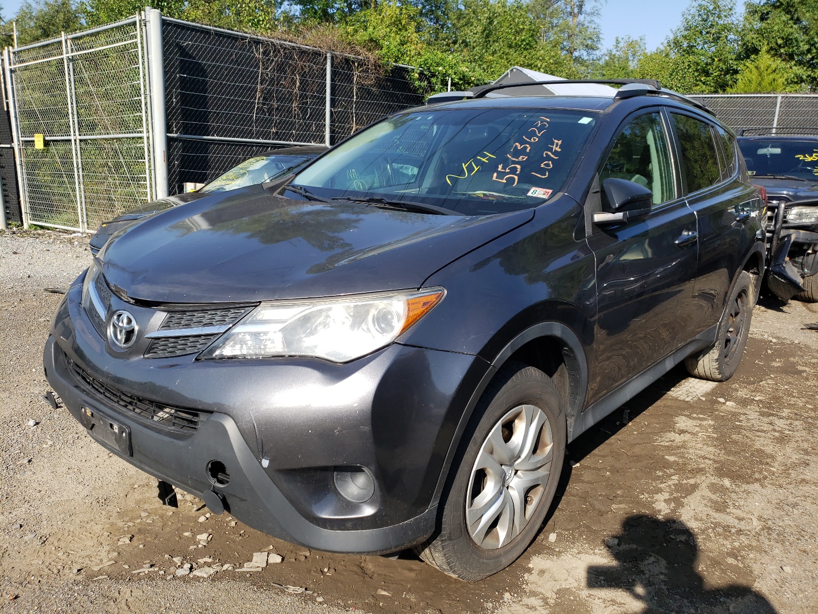 Photo 2 from auction – 2013 TOYOTA RAV4 LE with VIN 2T3ZFREV0DW042149