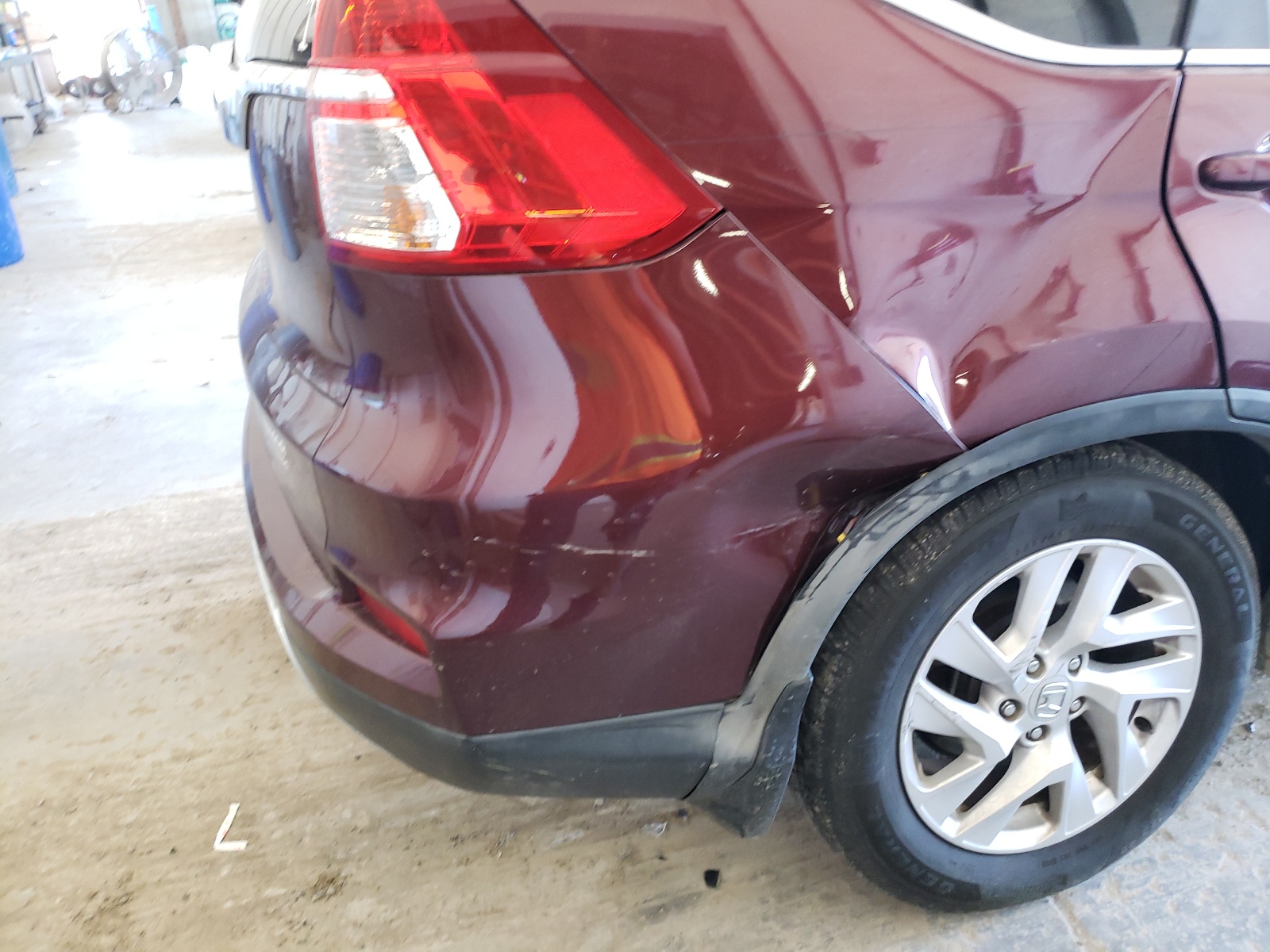 Photo 9 from auction – 2015 HONDA CR-V EX with VIN 2HKRM3H57FH541426