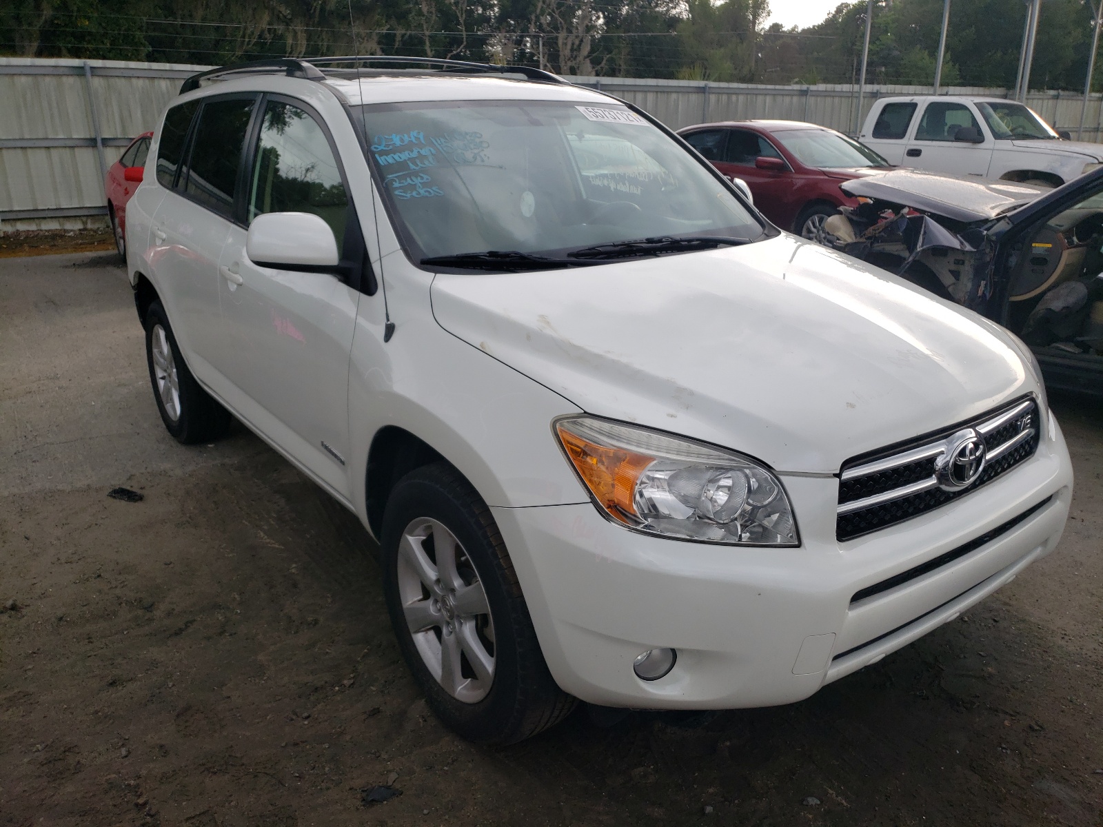 Photo 1 from auction – 2008 TOYOTA RAV4 LIMIT with VIN JTMZK31VX85019358