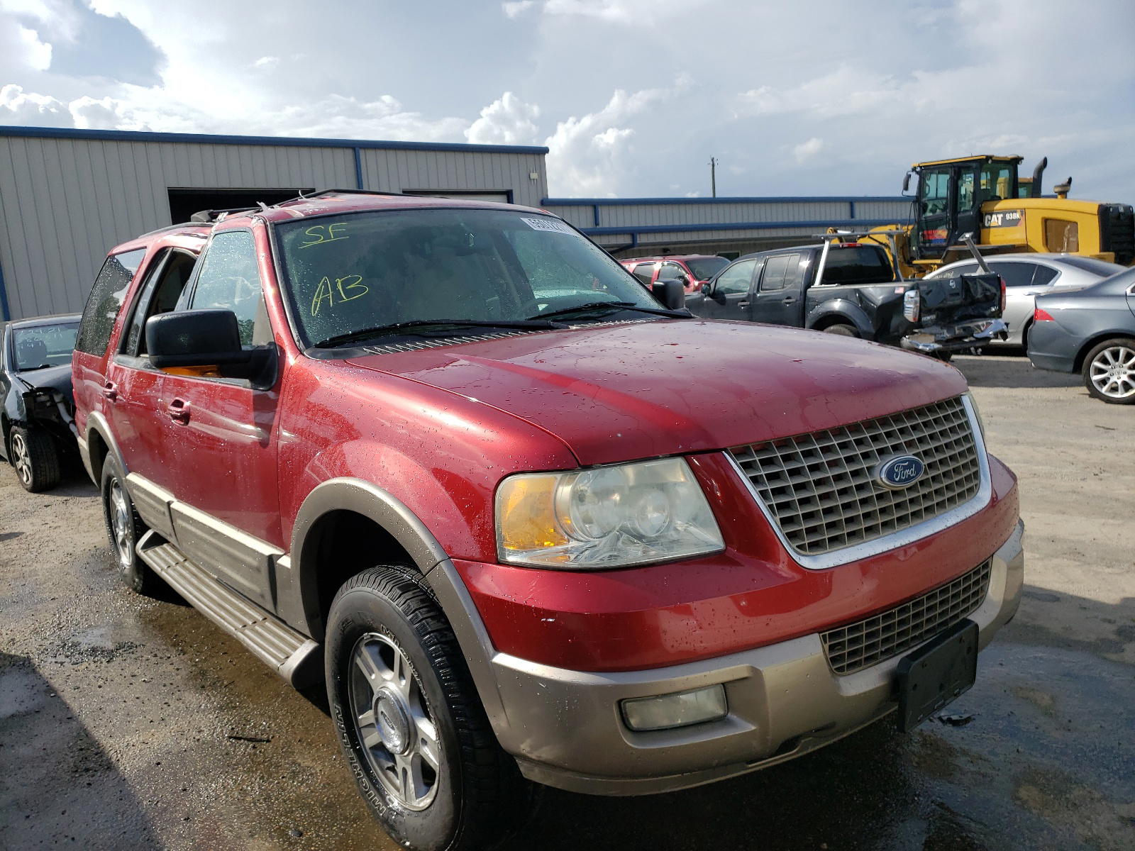 FORD EXPEDITION 2004 with VIN 1FMPU17L64LB83638 - Photo from auction