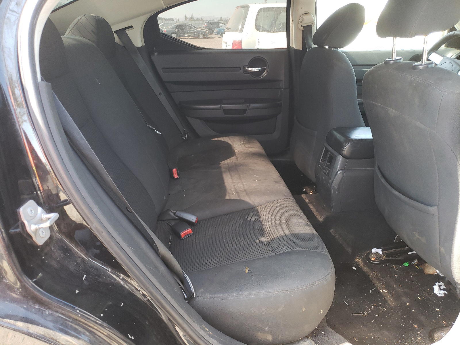 Photo 6 from auction – 2008 DODGE CHARGER with VIN 2B3KA43RX8H150505