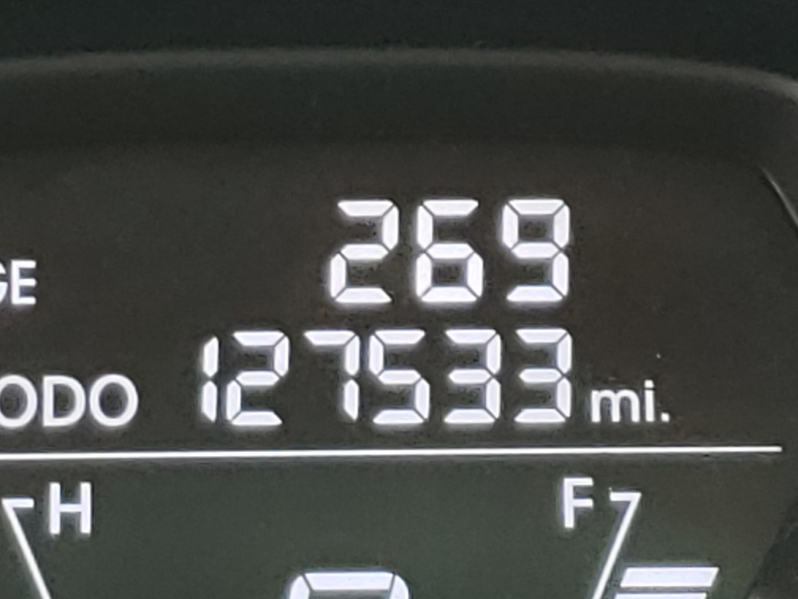 Photo 8 from auction – 2013 HYUNDAI ELANTRA GL with VIN 5NPDH4AE2DH250487