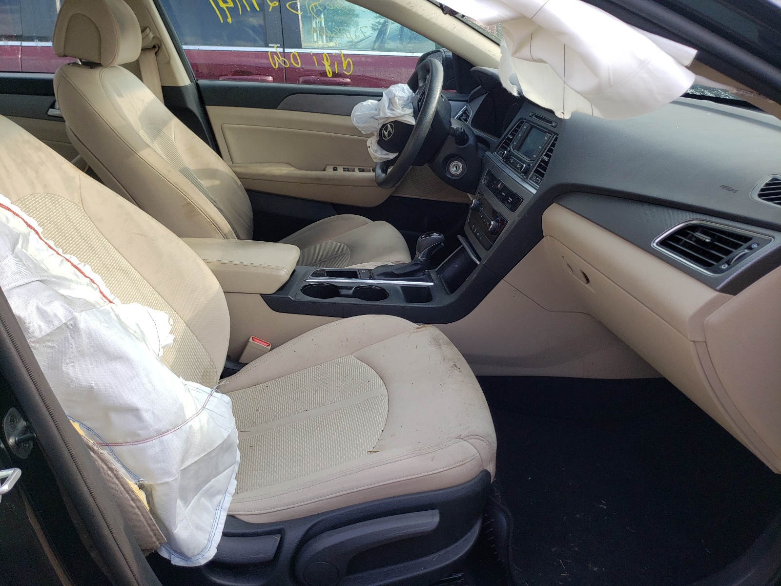 Photo 5 from auction – 2015 HYUNDAI SONATA SE with VIN 5NPE24AF1FH005178