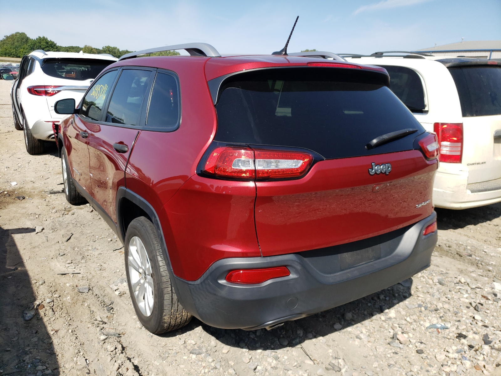 Photo 3 from auction – 2015 JEEP CHEROKEE S with VIN 1C4PJLAB9FW612023