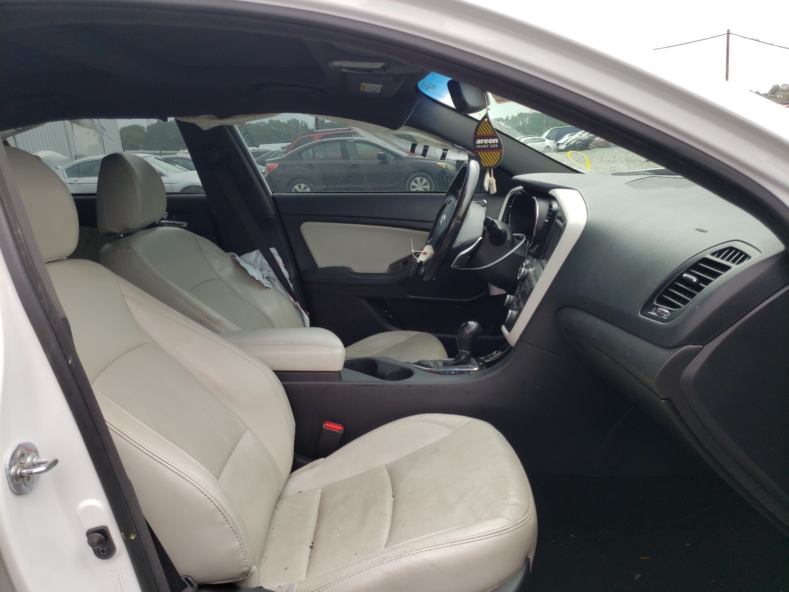 Zdjęcie 5 z aukcji – 2013 KIA OPTIMA SX z VIN 5XXGR4A60DG094805