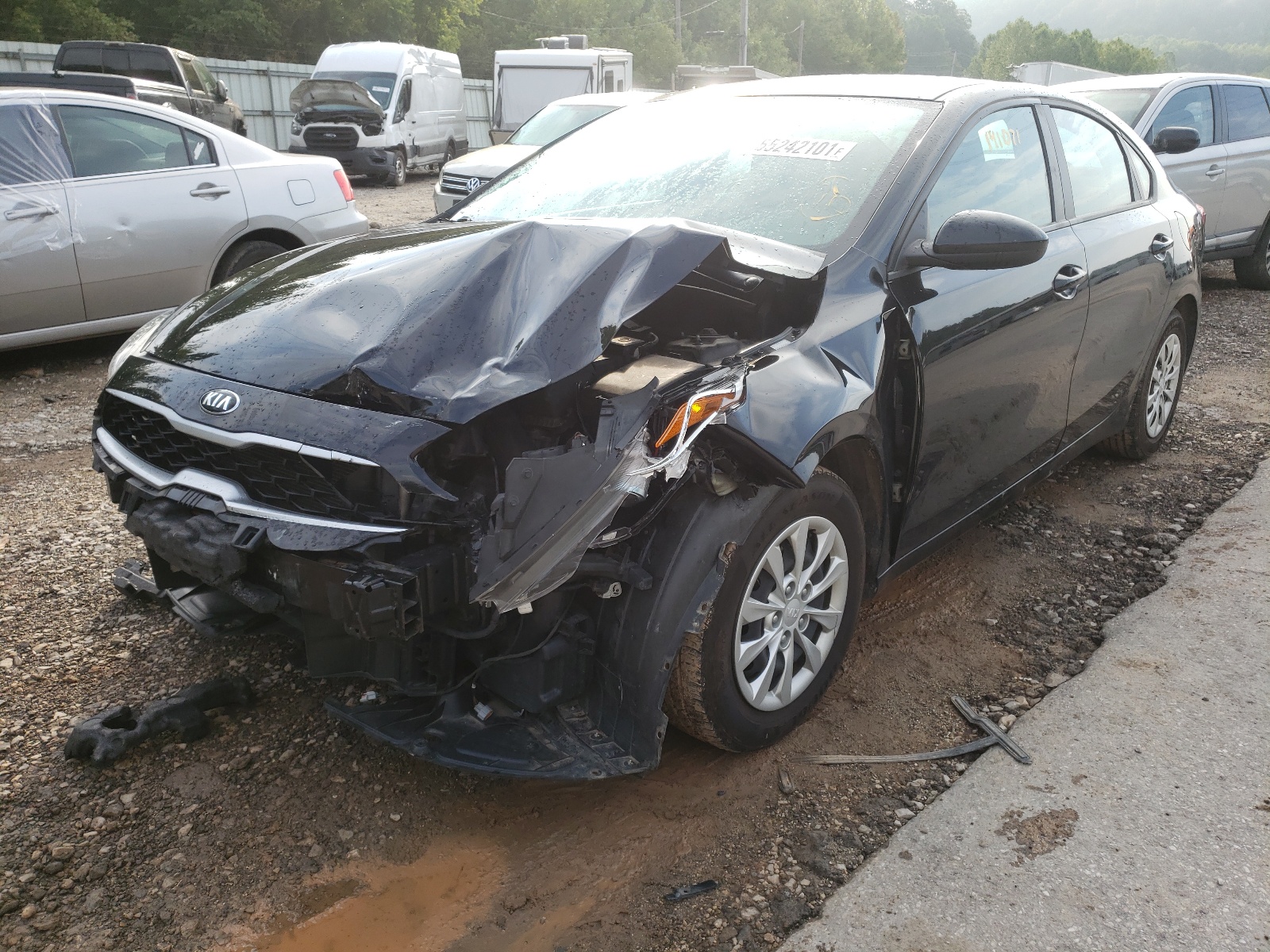 Photo 2 from auction – 2019 KIA FORTE FE with VIN 3KPF24AD5KE088521
