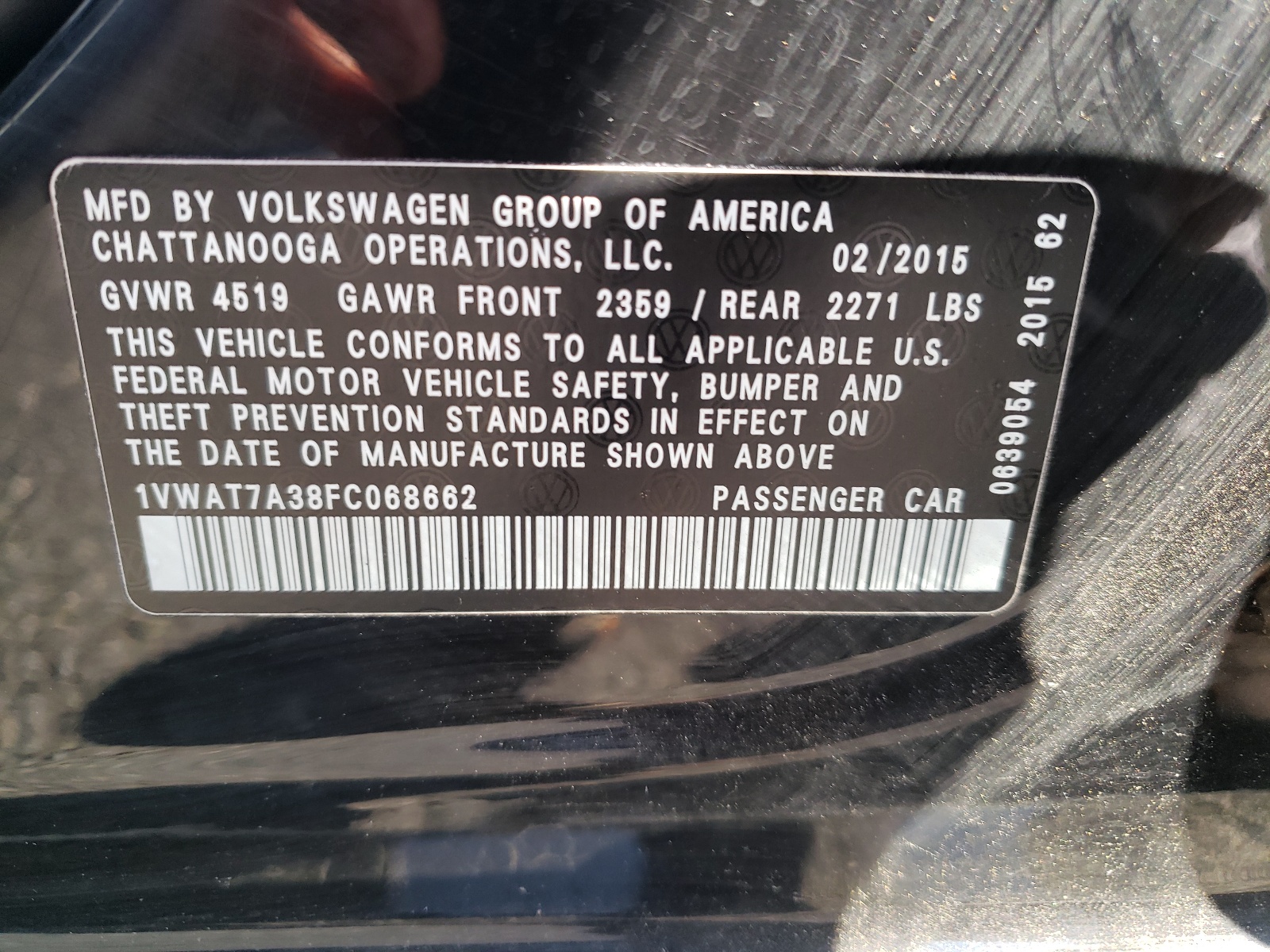 Photo 10 from auction – 2015 VOLKSWAGEN PASSAT S with VIN 1VWAT7A38FC068662