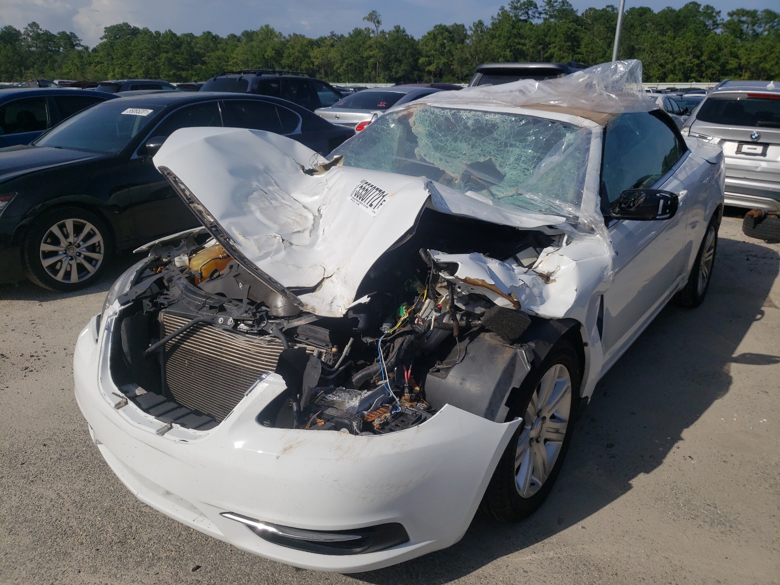 Photo 2 from auction – 2011 CHRYSLER 200 TOURIN with VIN 1C3BC2EG6BN597165