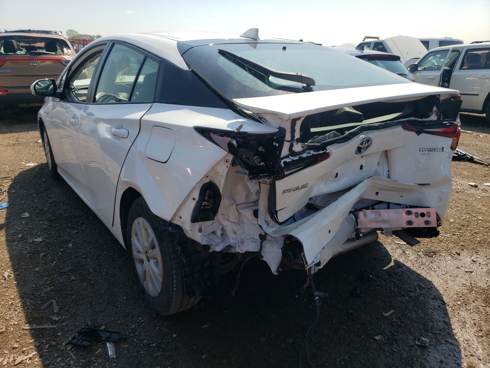 Photo 3 from auction – 2019 TOYOTA PRIUS with VIN JTDKARFU1K3069396