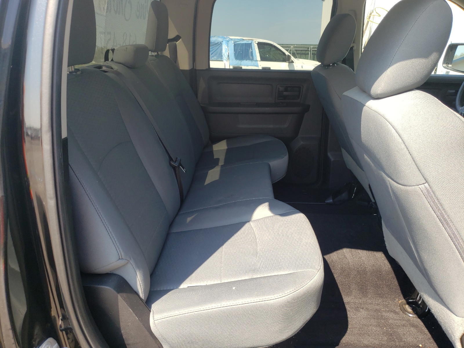 Photo 6 from auction – 2016 RAM 1500 ST with VIN 3C6RR7KT9GG243767
