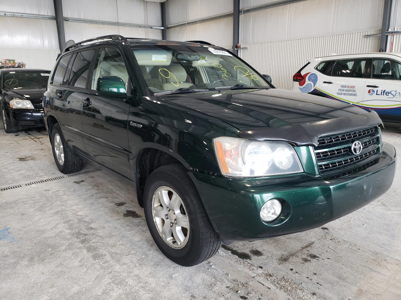 TOYOTA HIGHLANDER 2003 with VIN JTEHF21A630121457 - Photo from auction