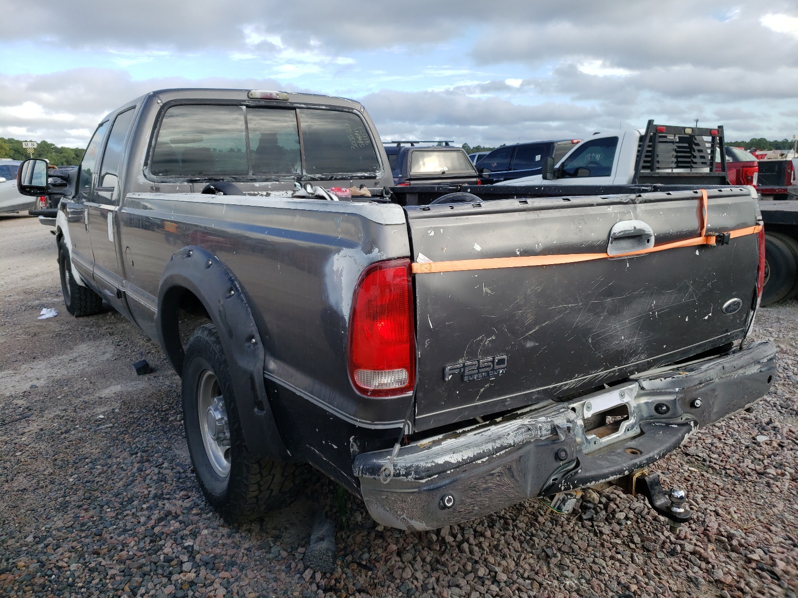 Photo 3 from auction – 2003 FORD F250 SUPER with VIN 1FTNW20P53EB54403