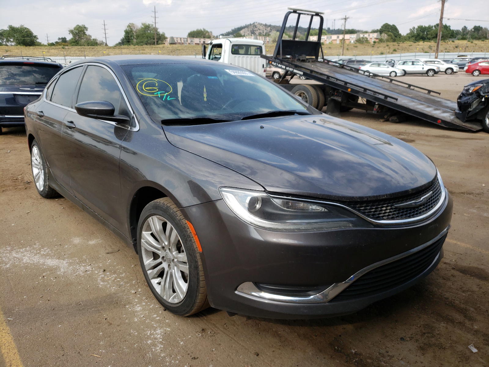 CHRYSLER 200 LIMITE 2015 with VIN 1C3CCCAB2FN639048 - Photo from auction
