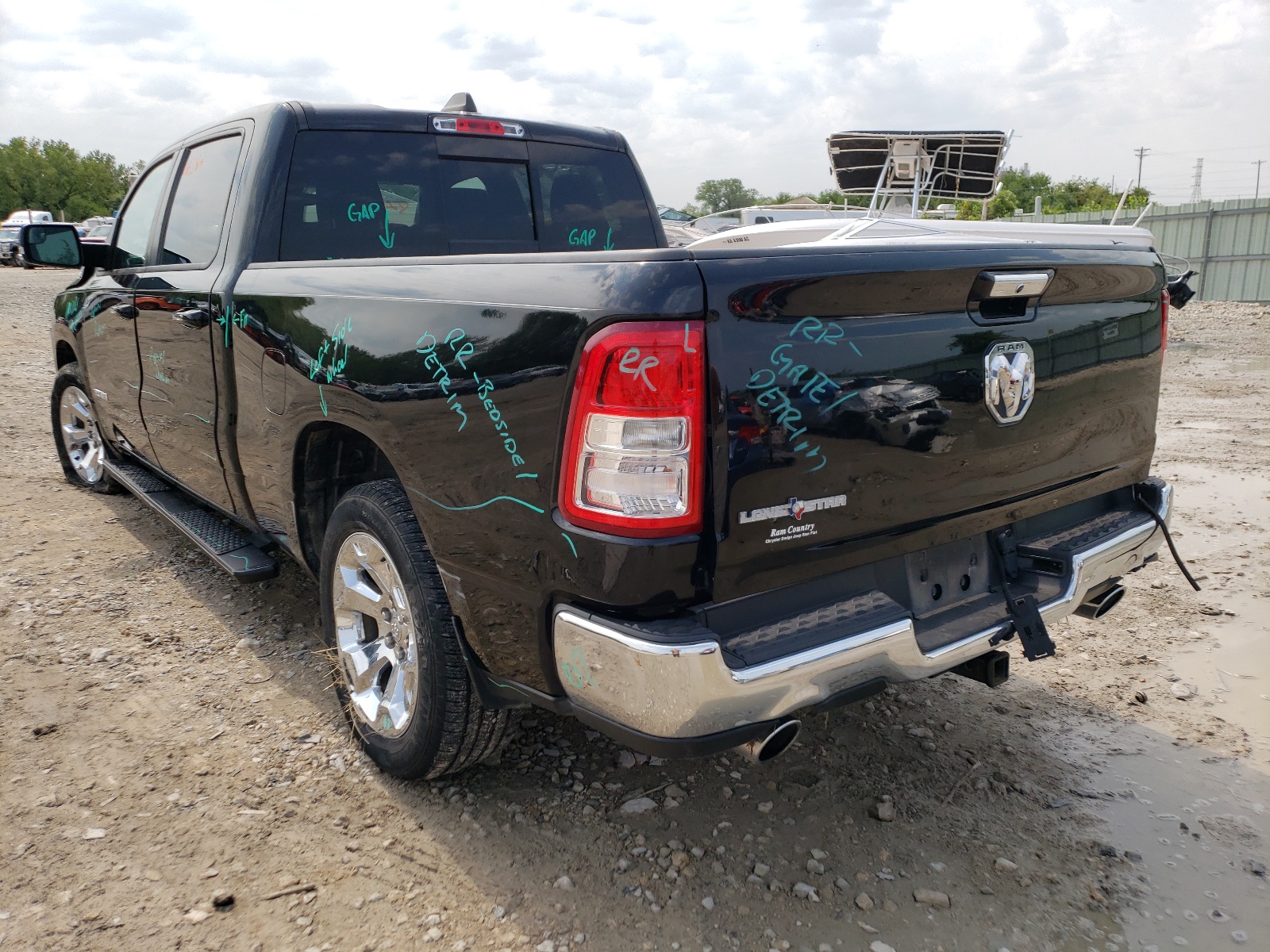 Photo 3 from auction – 2019 RAM 1500 BIG H with VIN 1C6RREMT6KN828596