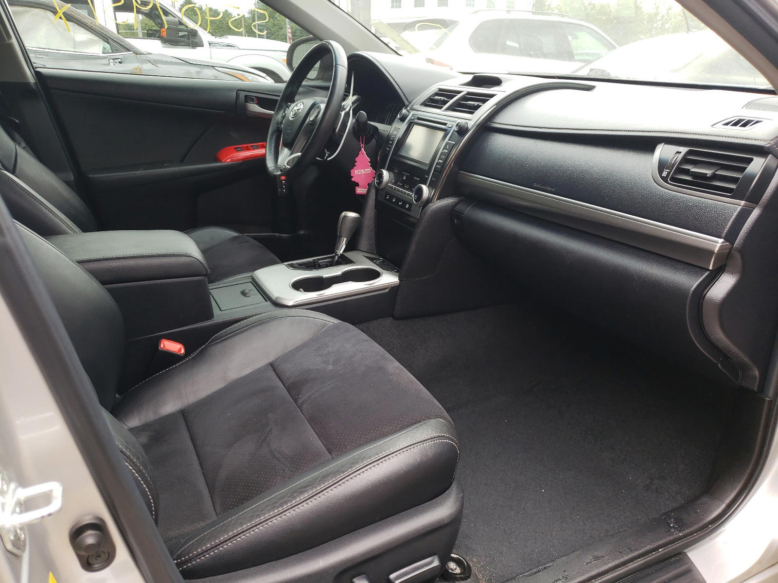 Photo 5 from auction – 2012 TOYOTA CAMRY BASE with VIN 4T1BF1FK7CU038808