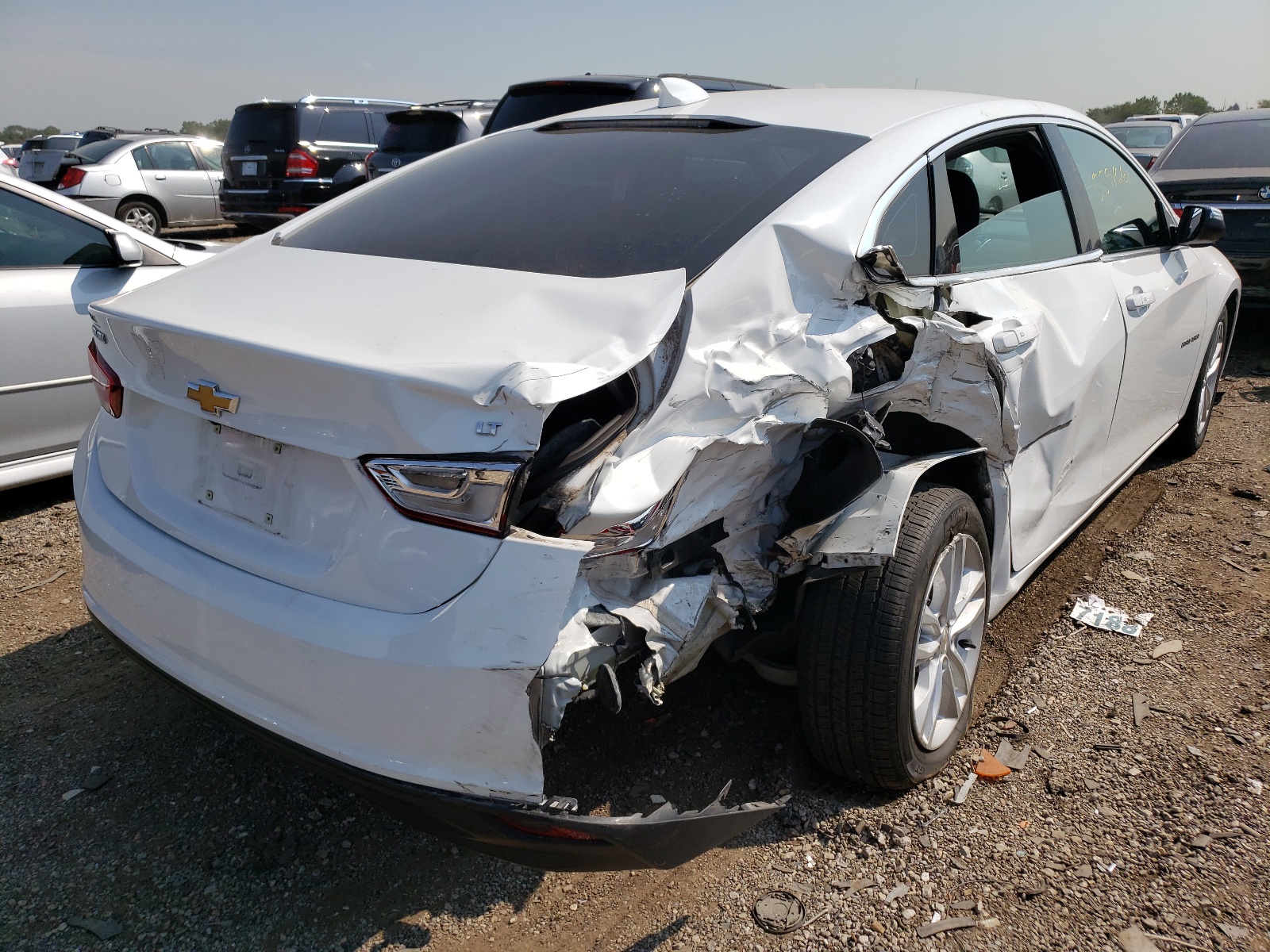 Photo 4 from auction – 2016 CHEVROLET MALIBU LT with VIN 1G1ZE5ST0GF197720