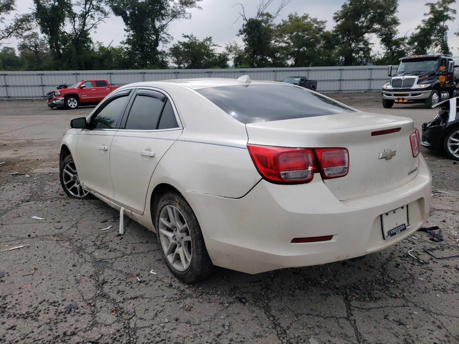 Photo 3 from auction – 2013 CHEVROLET MALIBU 2LT with VIN 1G11F5RR5DF118588