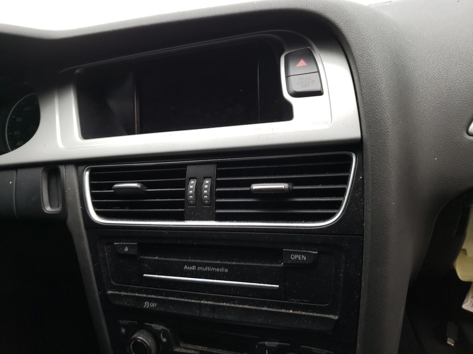 Photo 9 from auction – 2012 AUDI A4 PREMIUM with VIN WAUFFAFL4CA098512