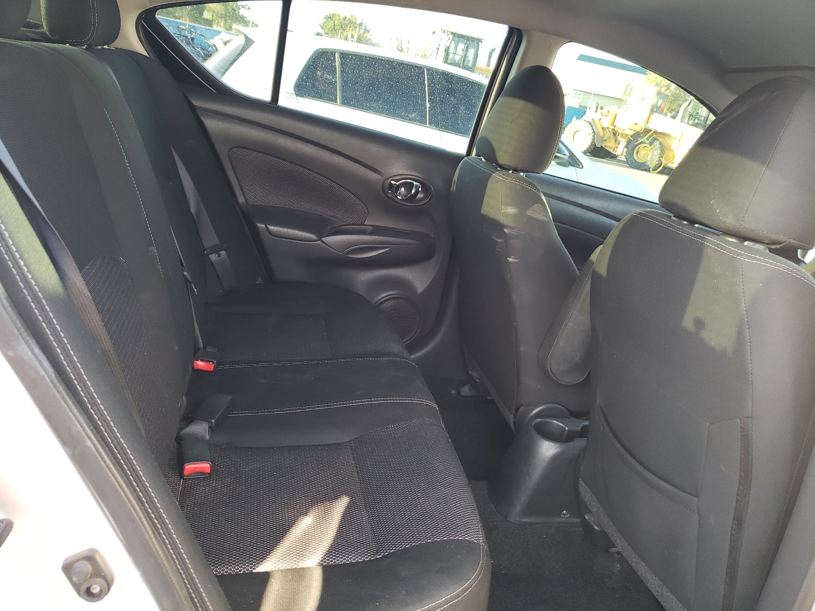 Photo 6 from auction – 2018 NISSAN VERSA S with VIN 3N1CN7AP9JK393254