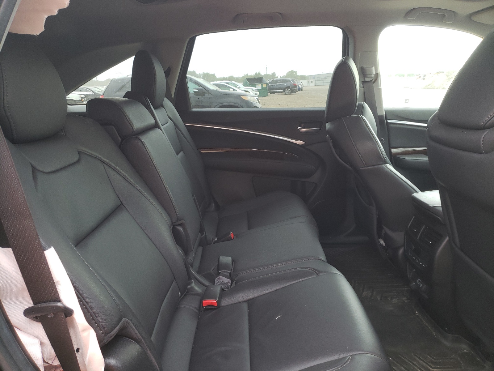 Photo 6 from auction – 2020 ACURA MDX with VIN 5J8YD4H33LL031499