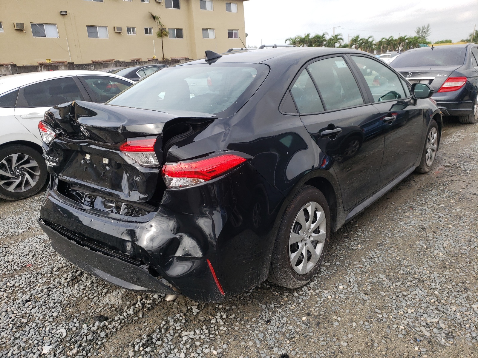 Photo 4 from auction – 2021 TOYOTA COROLLA LE with VIN 5YFEPMAE4MP154399