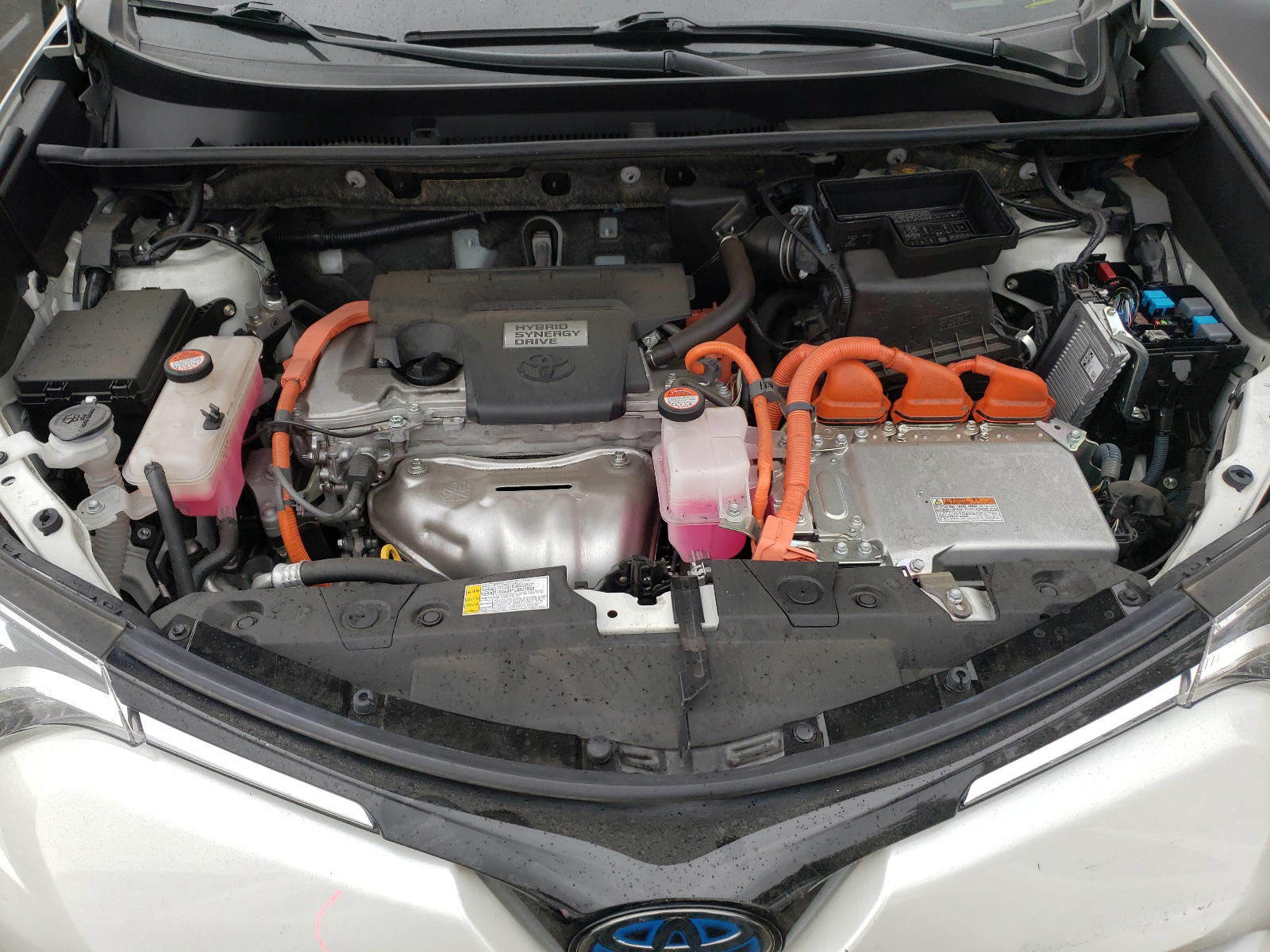 Photo 7 from auction – 2016 TOYOTA RAV4 with VIN JTMDJREV5GD025843
