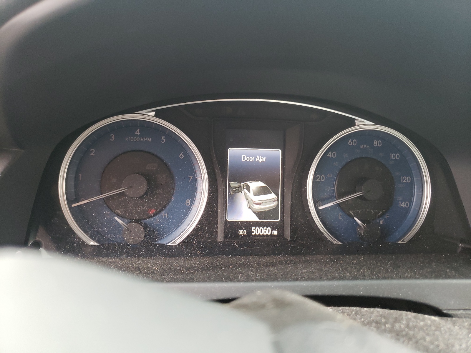 Photo 8 from auction – 2016 TOYOTA CAMRY LE with VIN 4T1BF1FK8GU224766