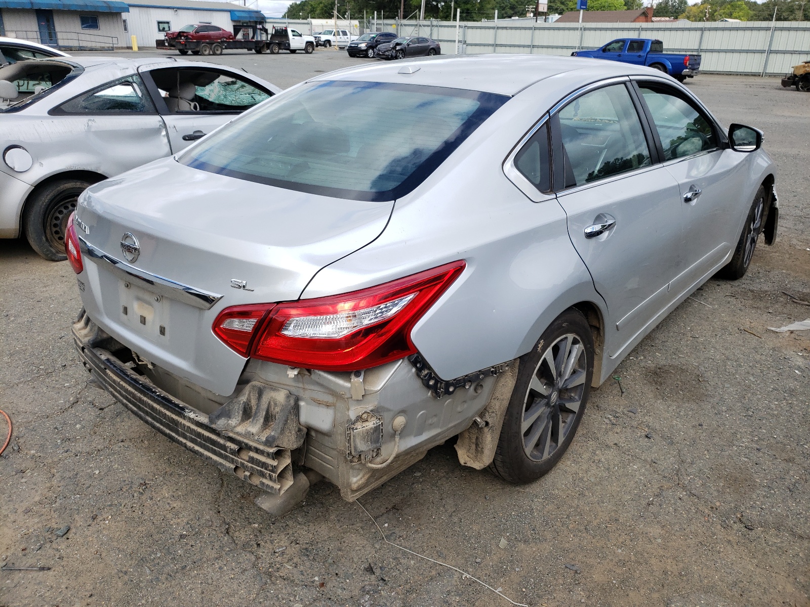 Photo 4 from auction – 2016 NISSAN ALTIMA 2.5 with VIN 1N4AL3AP0GC141691