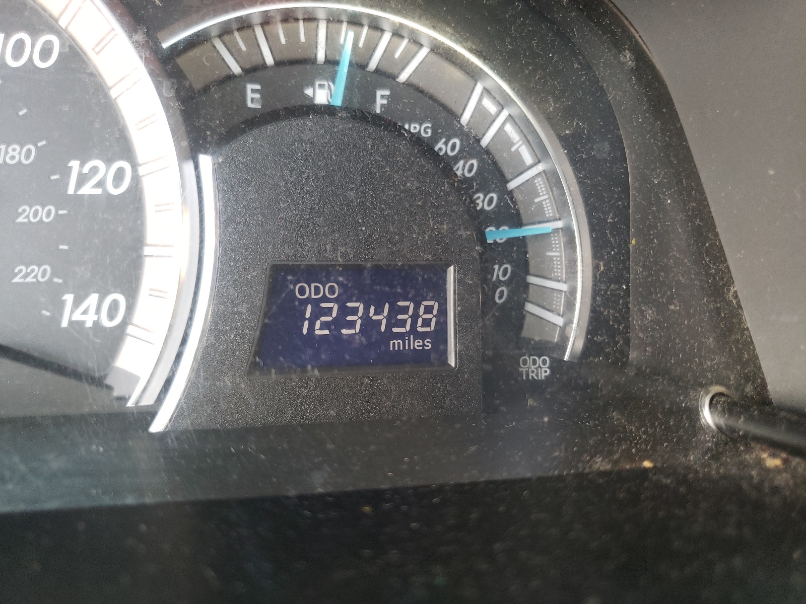 Photo 8 from auction – 2013 TOYOTA CAMRY L with VIN 4T1BF1FK2DU215413