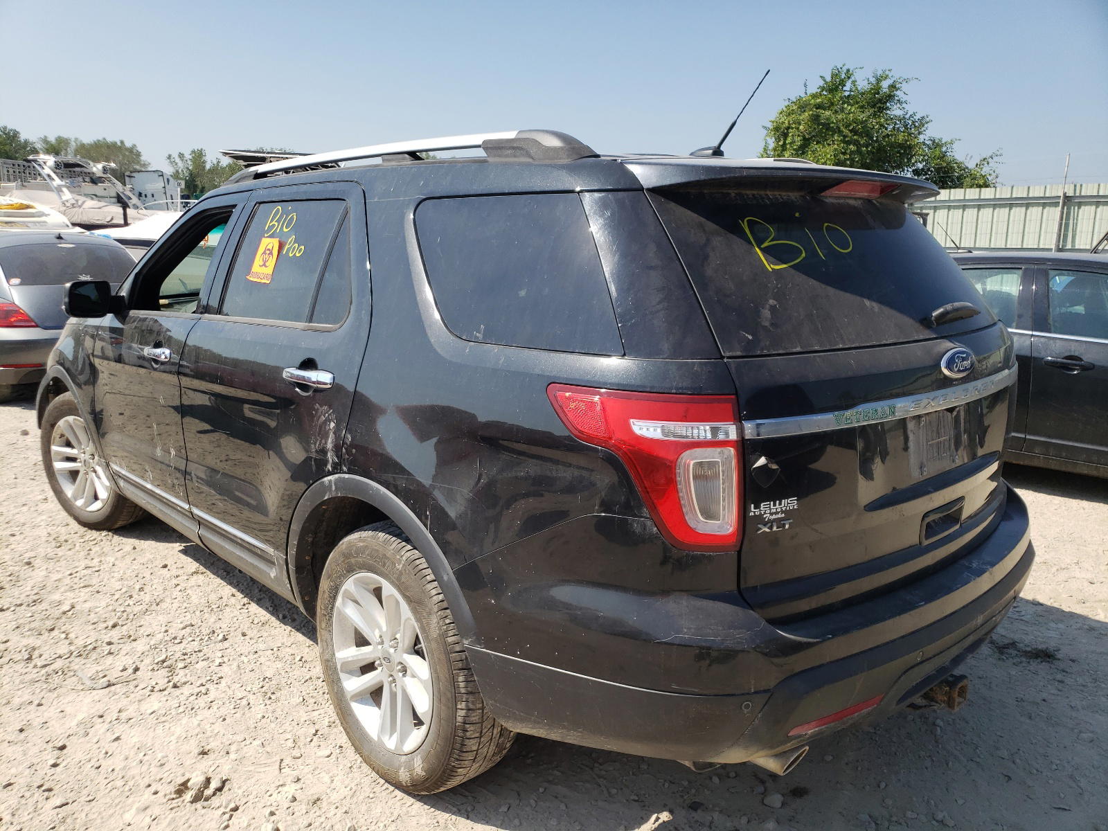 Photo 3 from auction – 2011 FORD EXPLORER X with VIN 1FMHK7D86BGA40689