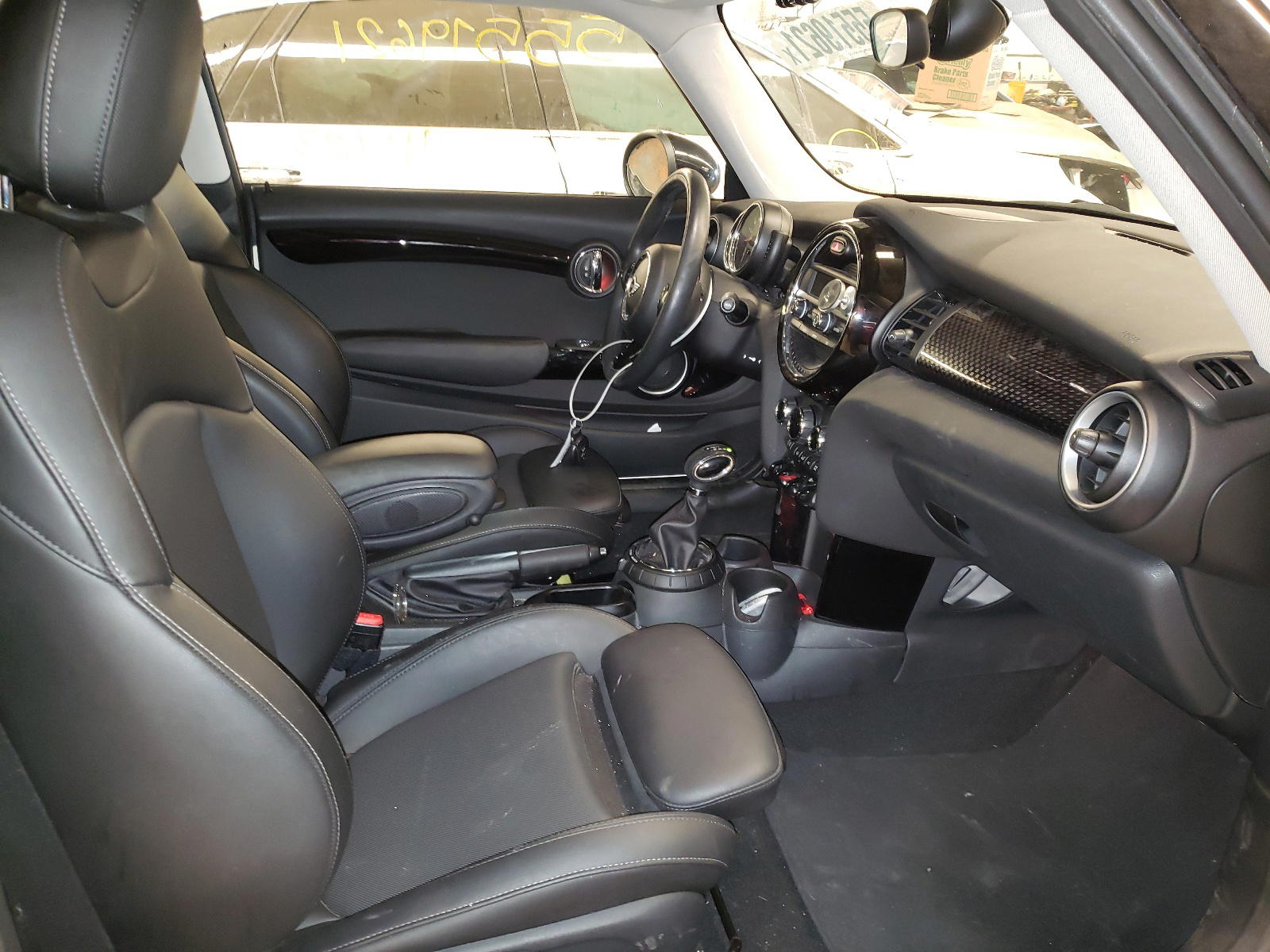 Photo 5 from auction – 2015 MINI COOPER S with VIN WMWXP7C54F2A40153