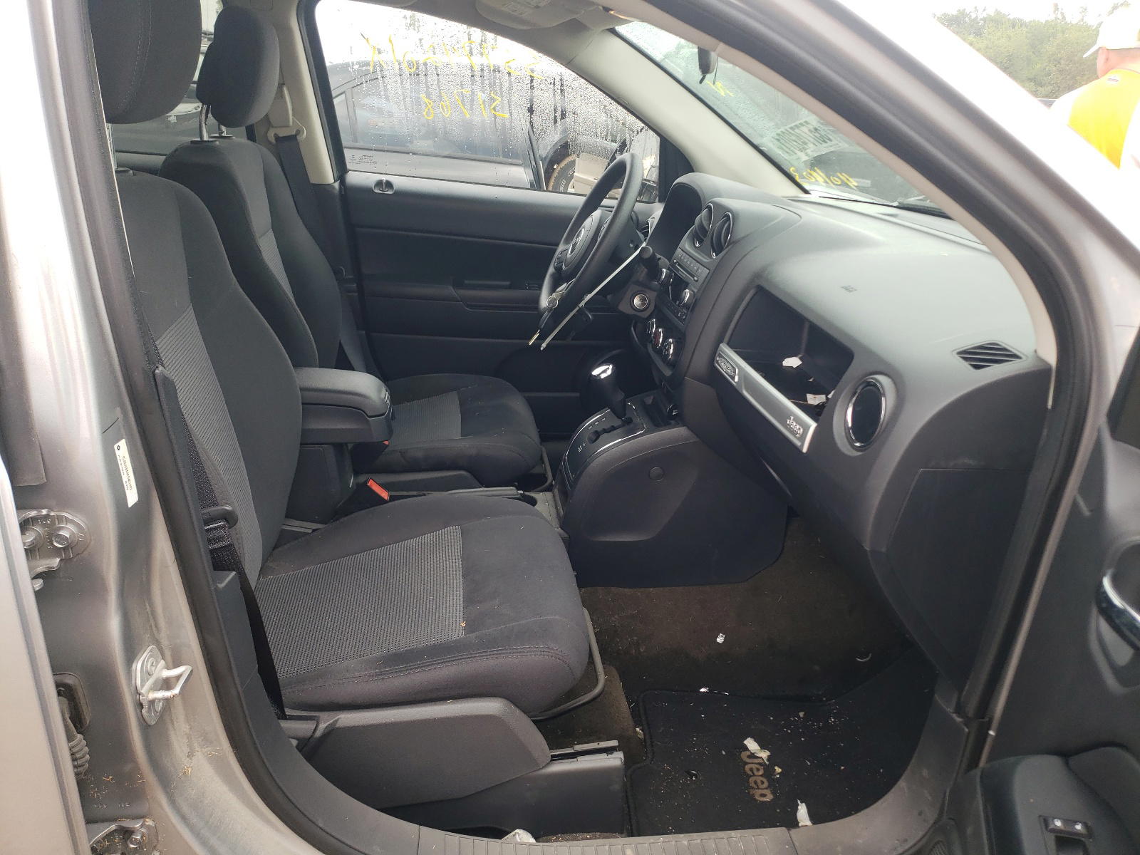 Photo 5 from auction – 2015 JEEP COMPASS SP with VIN 1C4NJCBA4FD401403