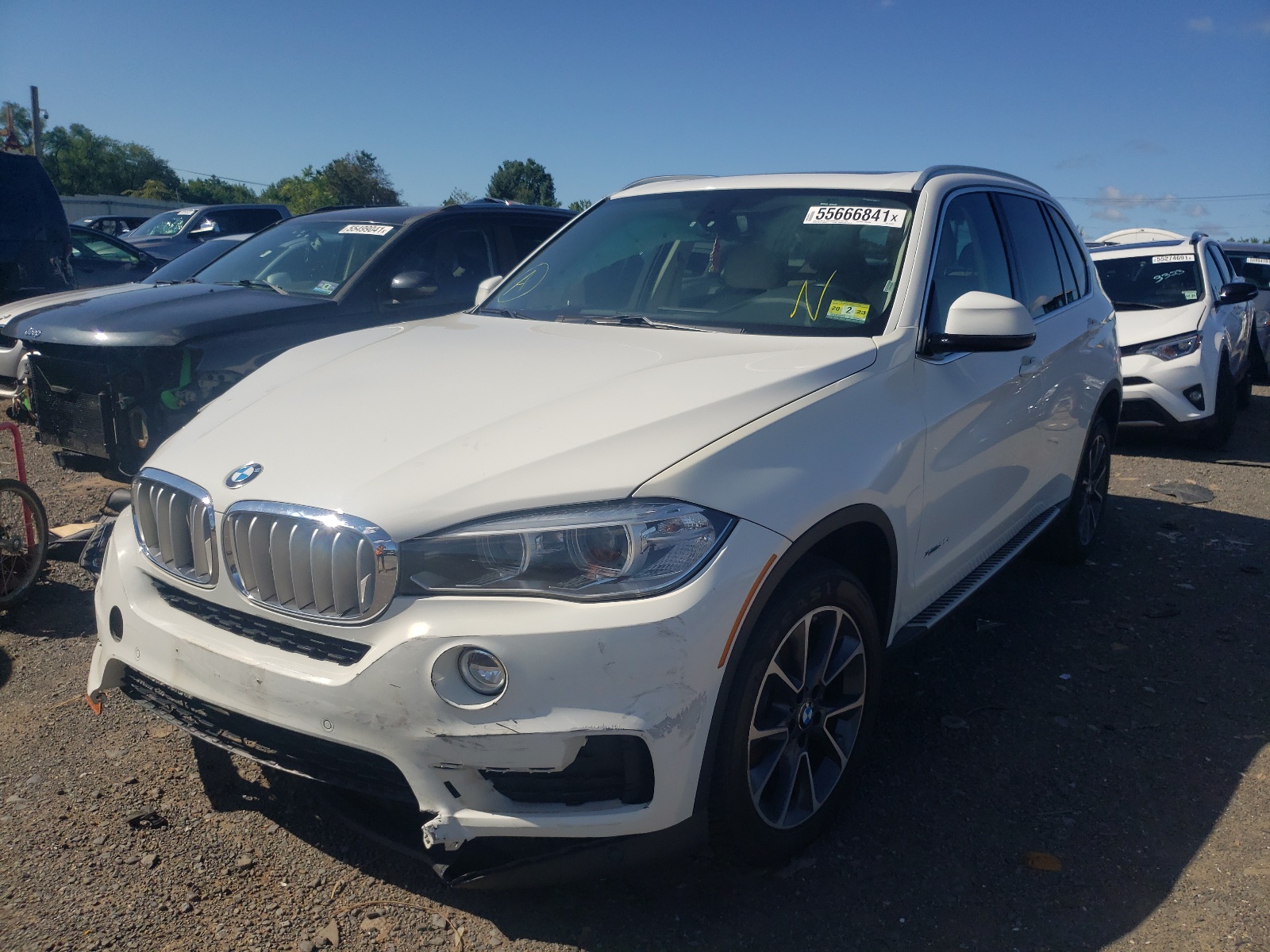 Photo 2 from auction – 2014 BMW X5 XDRIVE3 with VIN 5UXKR0C58E0H19429