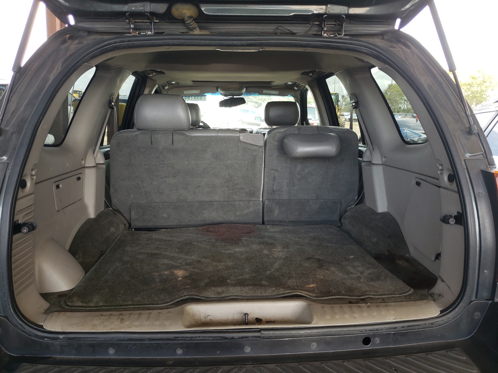 Photo 9 from auction – 2004 GMC ENVOY with VIN 1GKDS13S442101281
