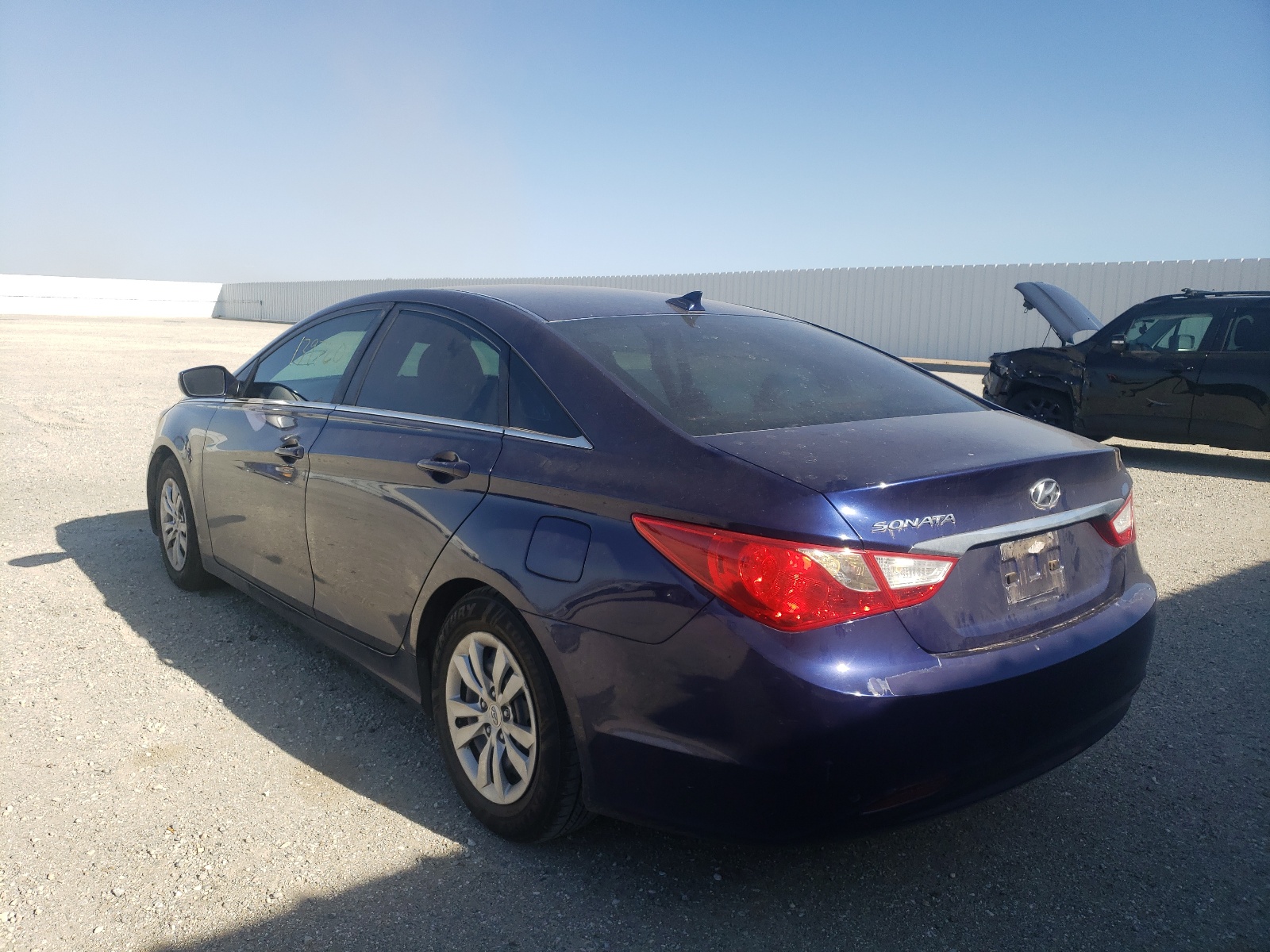 Photo 3 from auction – 2013 HYUNDAI SONATA GLS with VIN 5NPEB4AC1DH509409