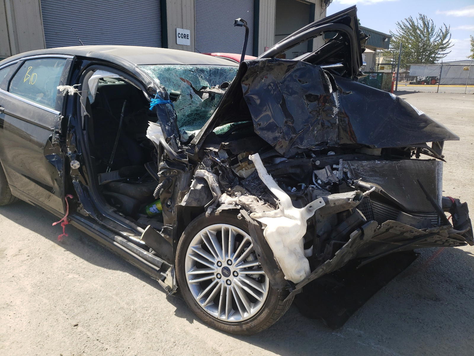 Photo 9 from auction – 2016 FORD FUSION SE with VIN 3FA6P0T92GR291682
