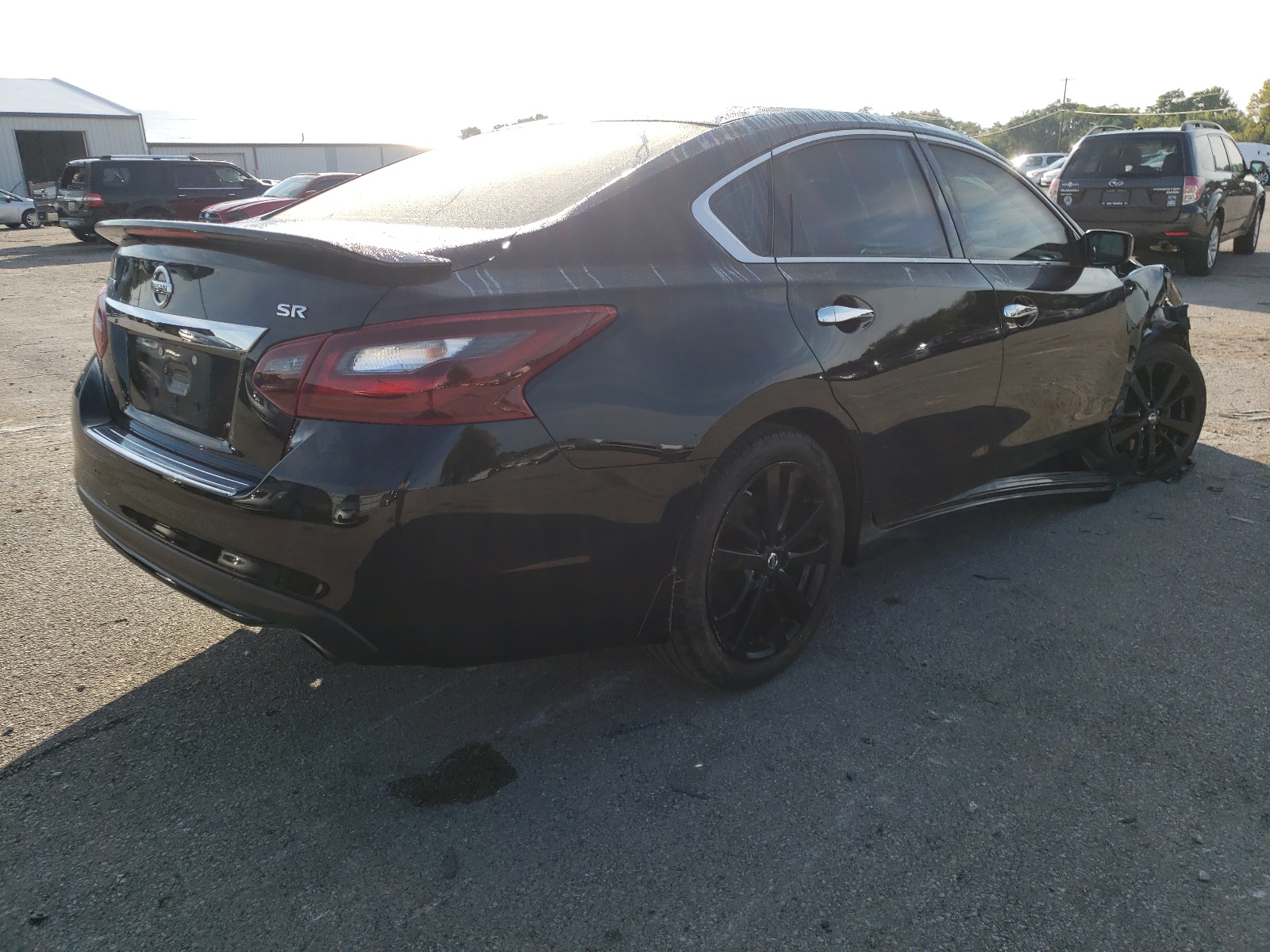 Photo 4 from auction – 2017 NISSAN ALTIMA 2.5 with VIN 1N4AL3AP2HC266628