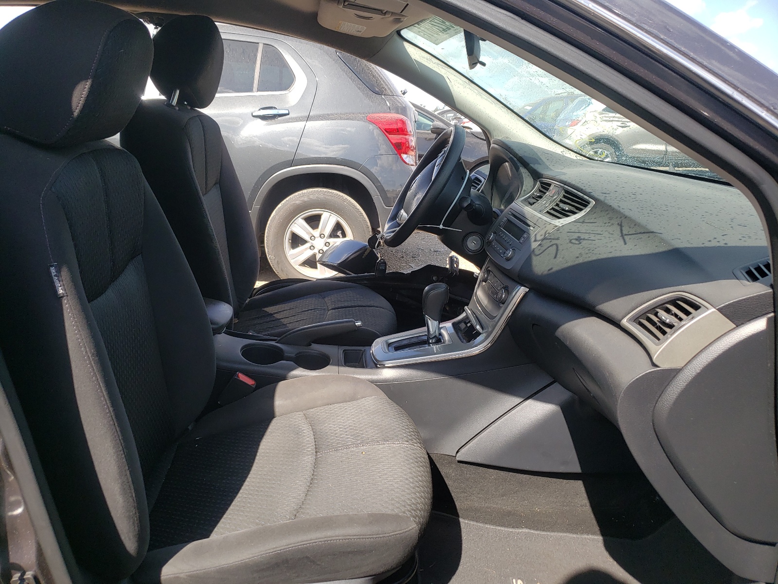 Photo 5 from auction – 2013 NISSAN SENTRA S with VIN 3N1AB7AP3DL561968