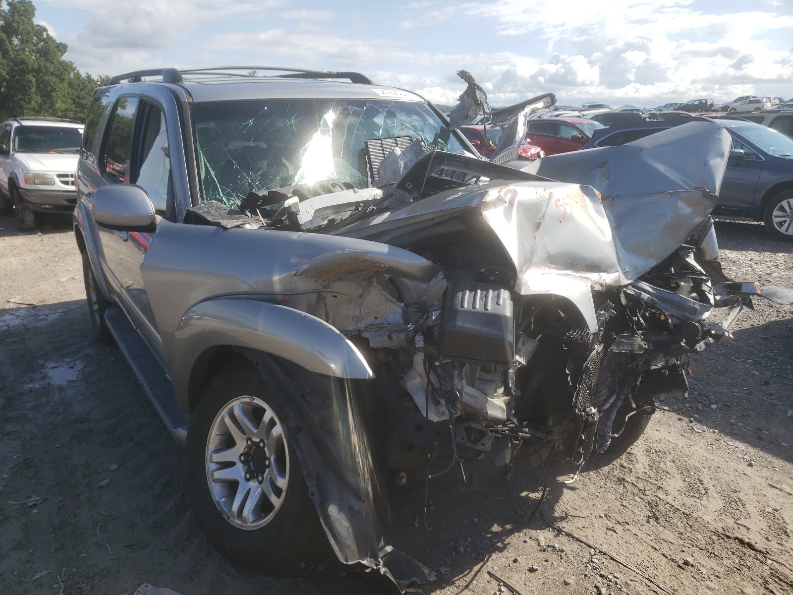 Photo 1 from auction – 2005 TOYOTA SEQUOIA LI with VIN 5TDBT48A45S241326