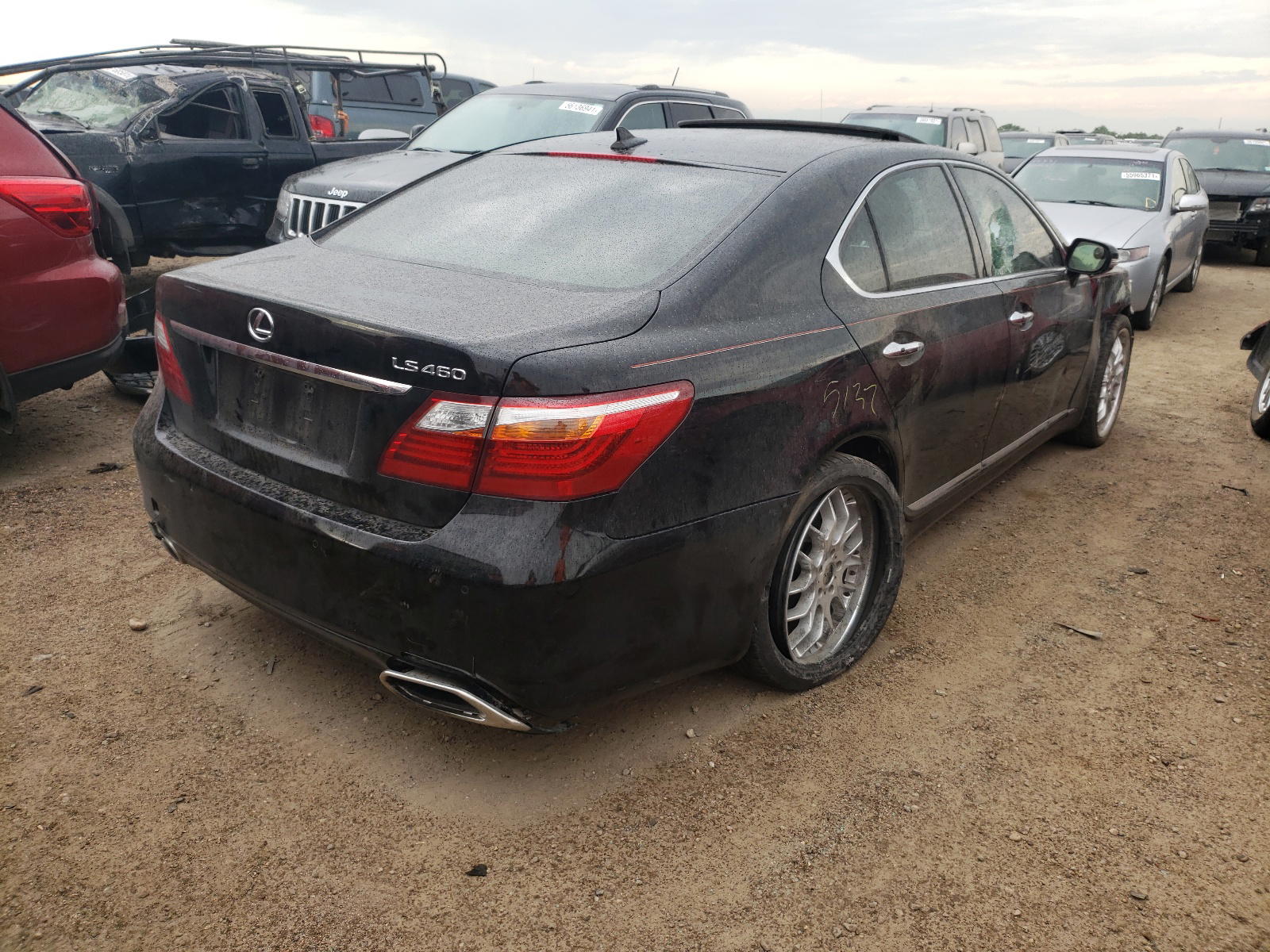 Photo 4 from auction – 2011 LEXUS LS 460 with VIN JTHBL5EFXB5102209