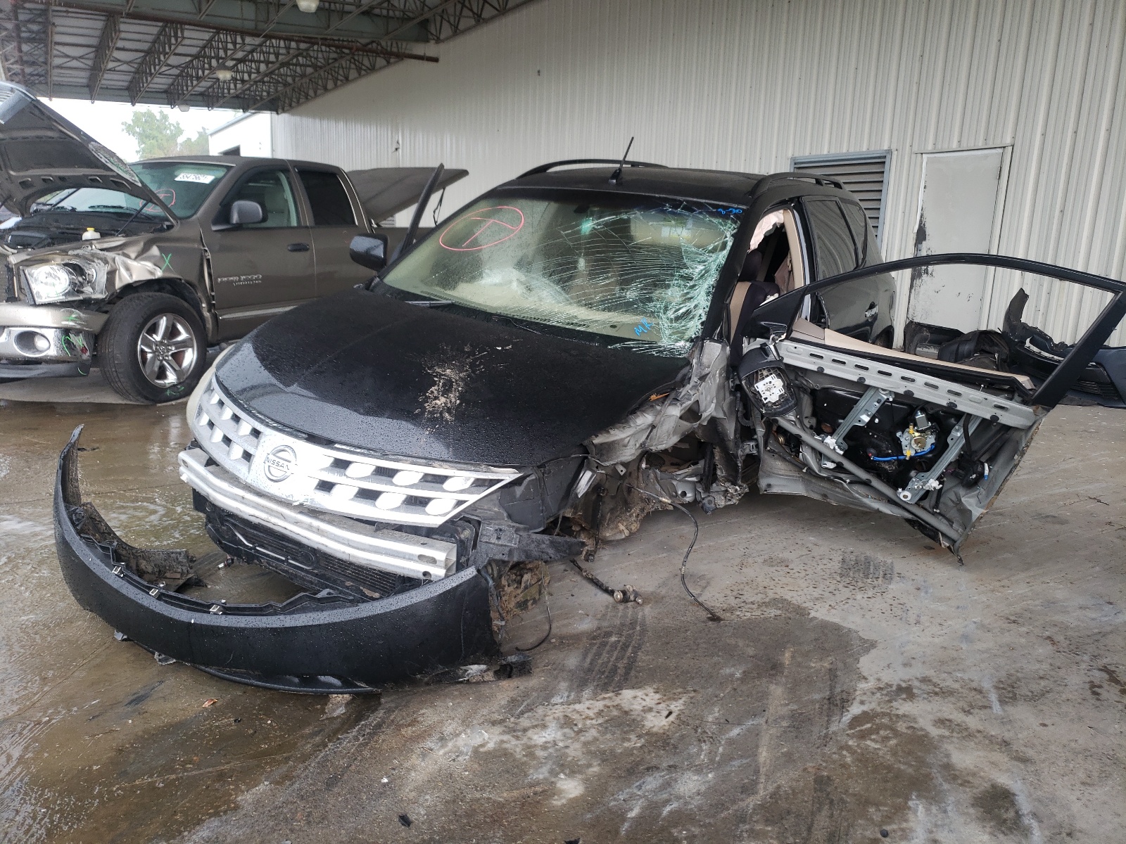 Photo 2 from auction – 2004 NISSAN MURANO SL with VIN JN8AZ08T34W219812