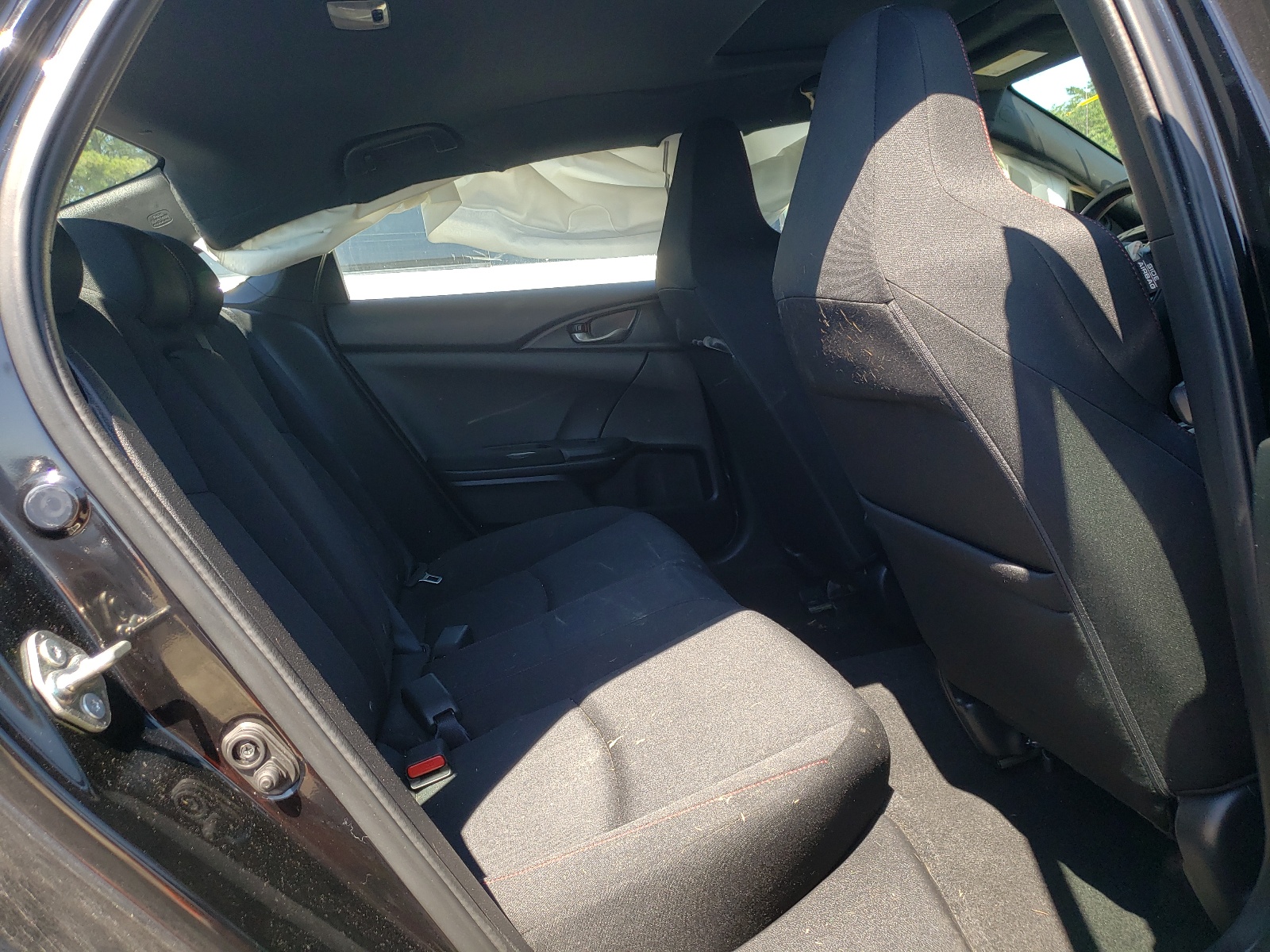 Photo 6 from auction – 2017 HONDA CIVIC SI with VIN 2HGFC1E55HH701931