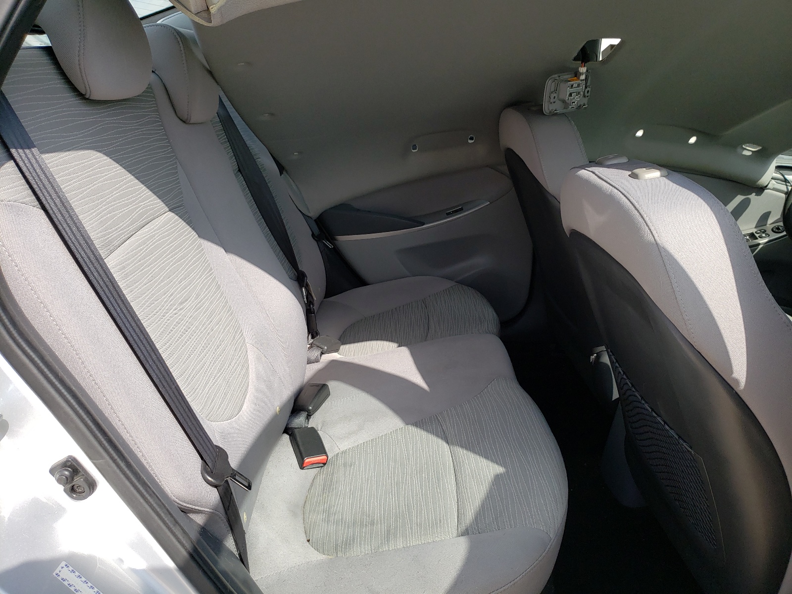 Photo 6 from auction – 2017 HYUNDAI ACCENT SE with VIN KMHCT4AE4HU193517