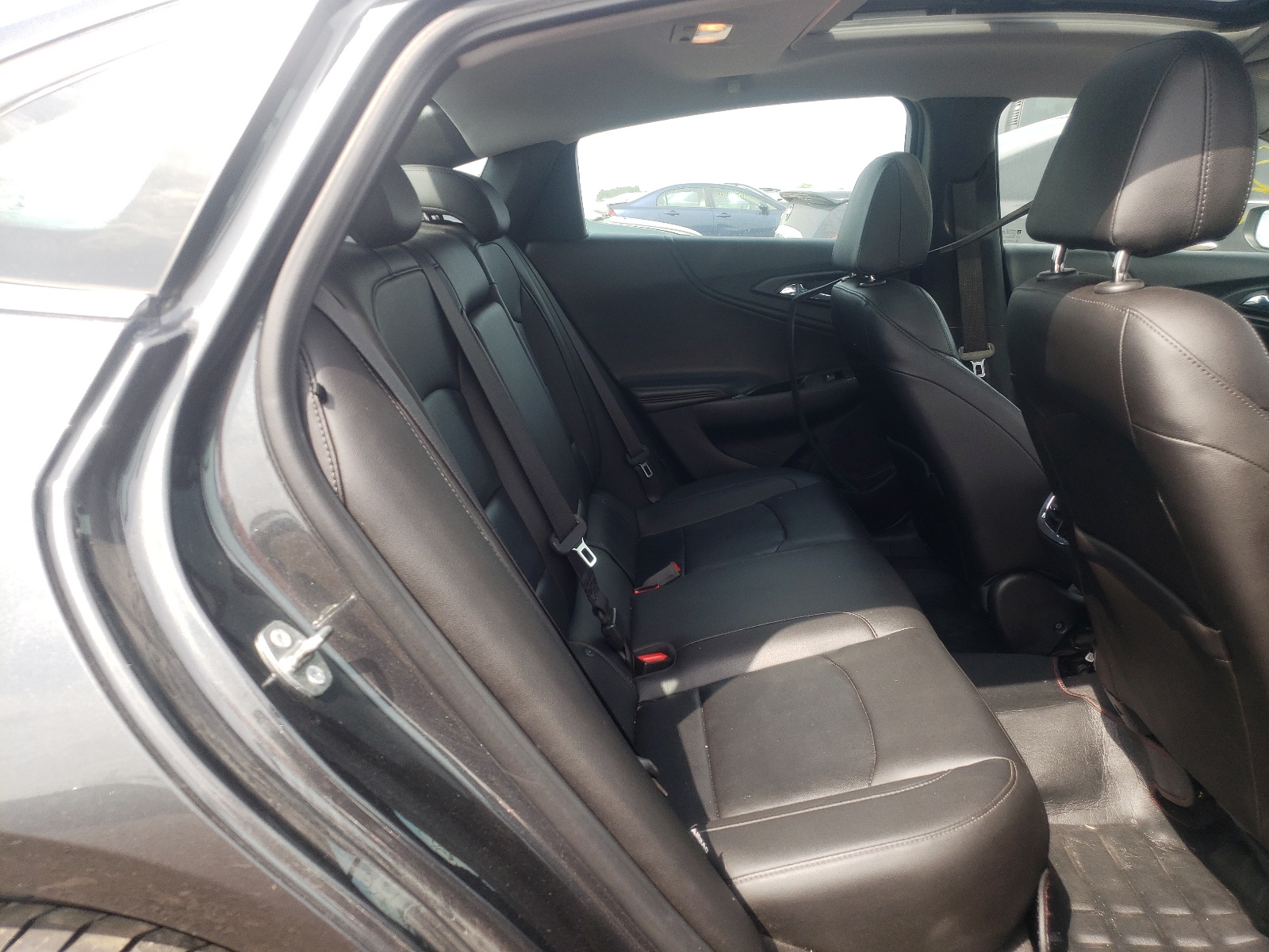 Photo 6 from auction – 2016 CHEVROLET MALIBU LT with VIN 1G1ZE5ST4GF228080