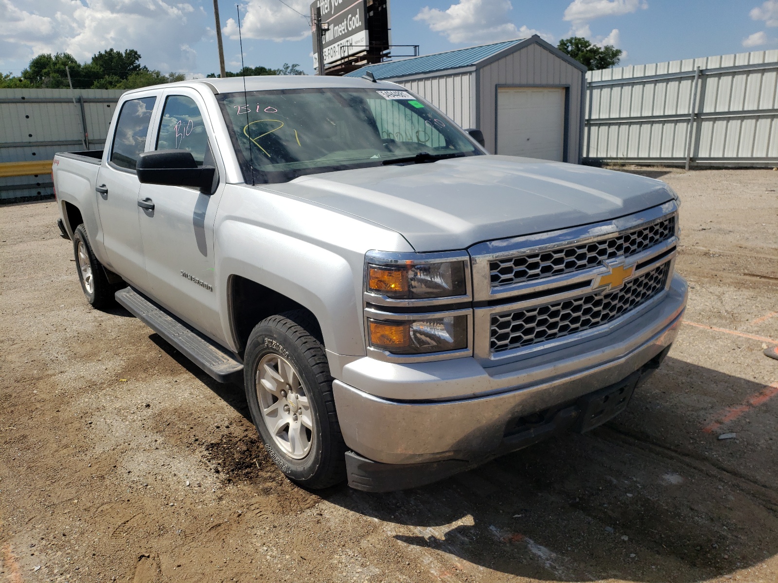 CHEVROLET SILVERADO 2014 with VIN 3GCUKREH5EG389056 - Photo from auction