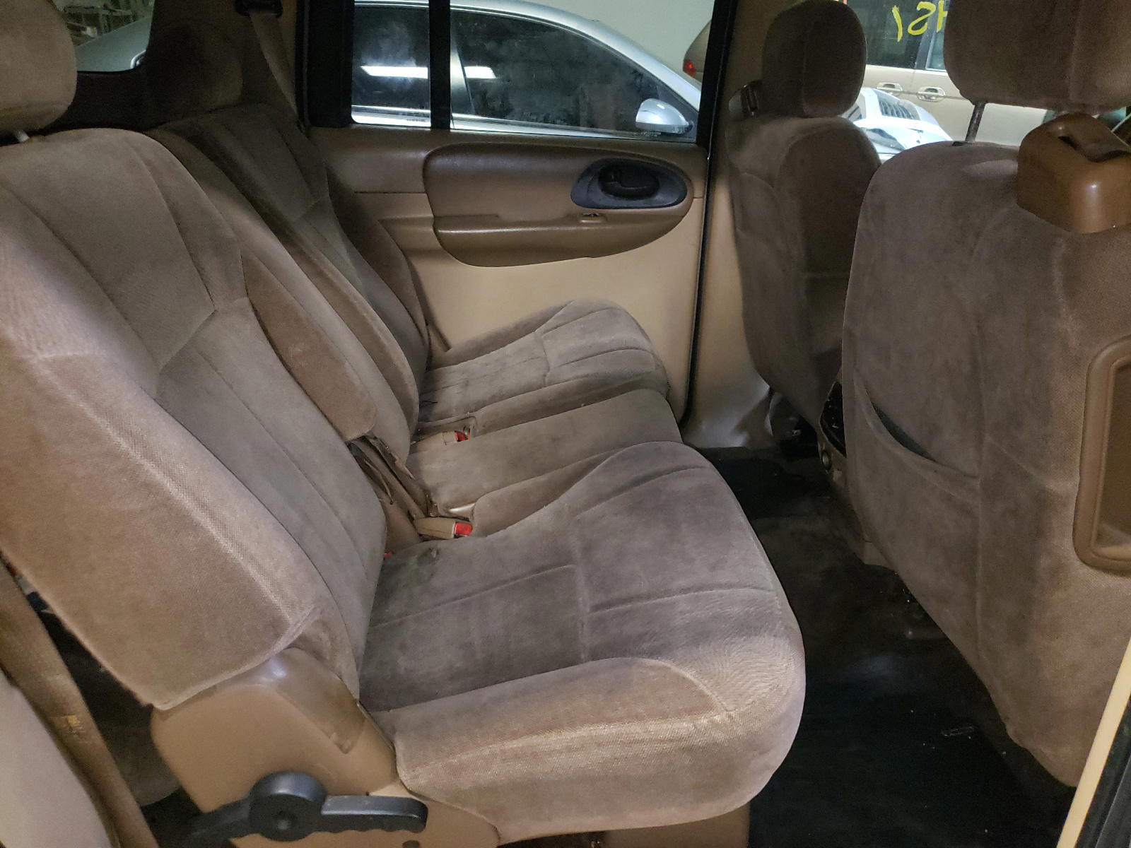 Photo 6 from auction – 2003 CHEVROLET TRAILBLAZE with VIN 1GNET16S436122249
