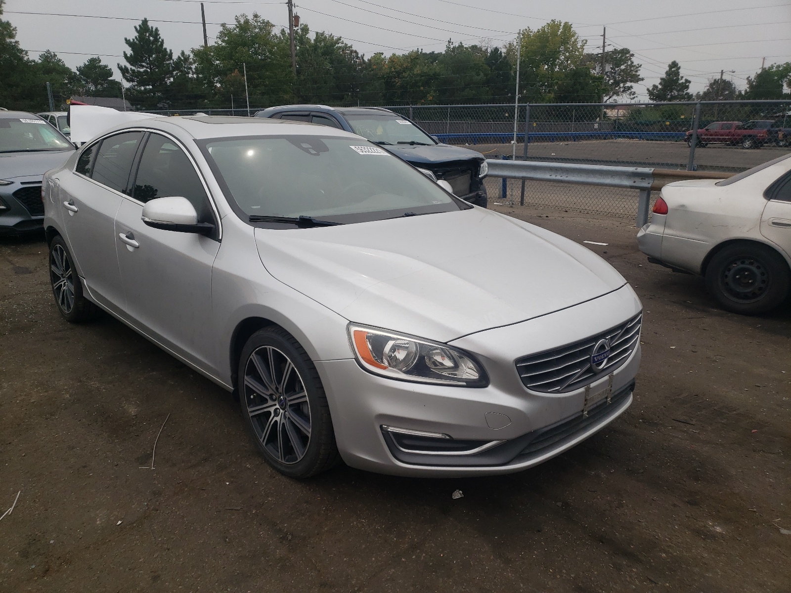 Photo 1 from auction – 2014 VOLVO S60 T6 with VIN YV1902FH7E2284040