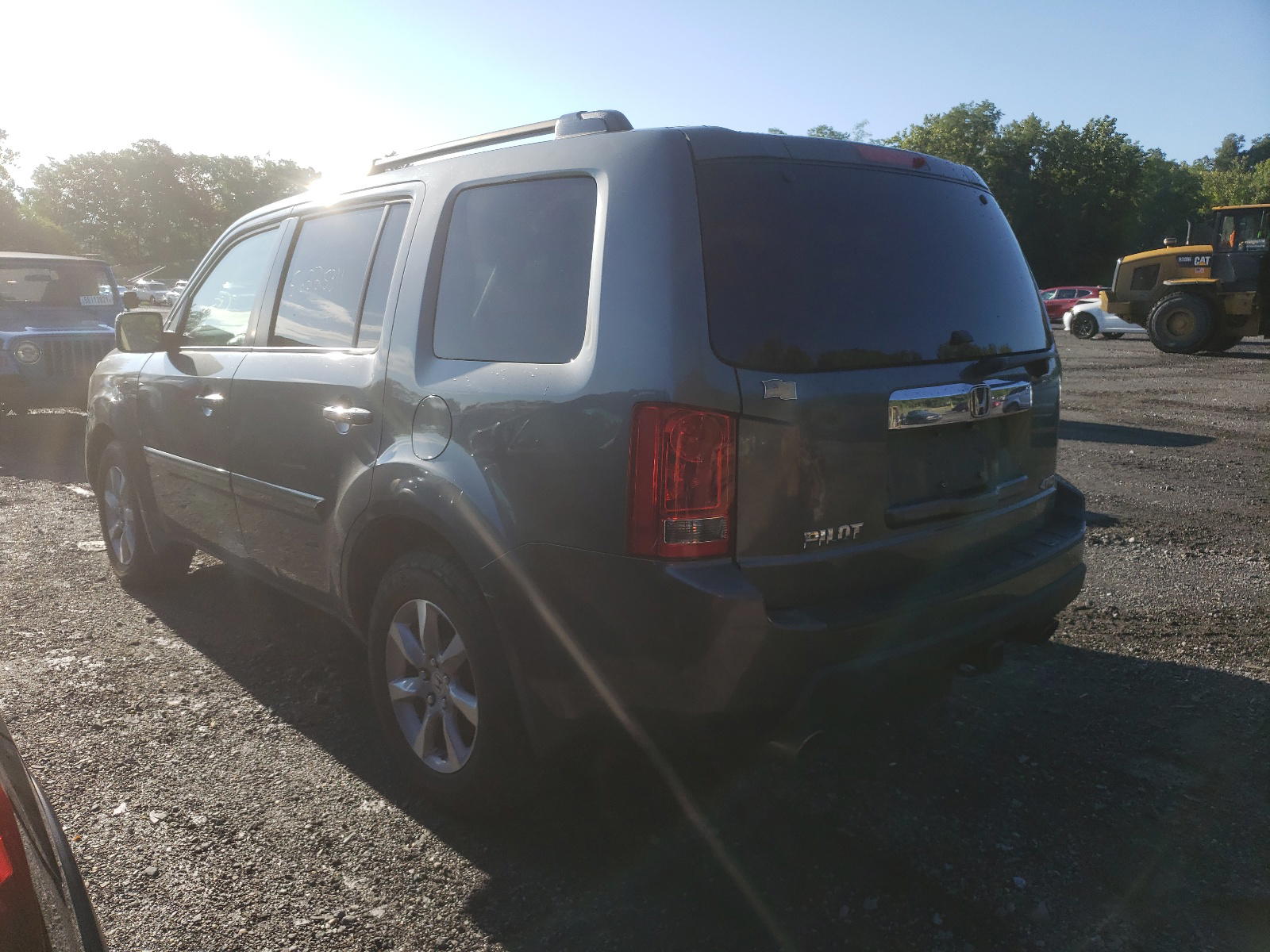 Photo 3 from auction – 2009 HONDA PILOT EXL with VIN 5FNYF485X9B035586