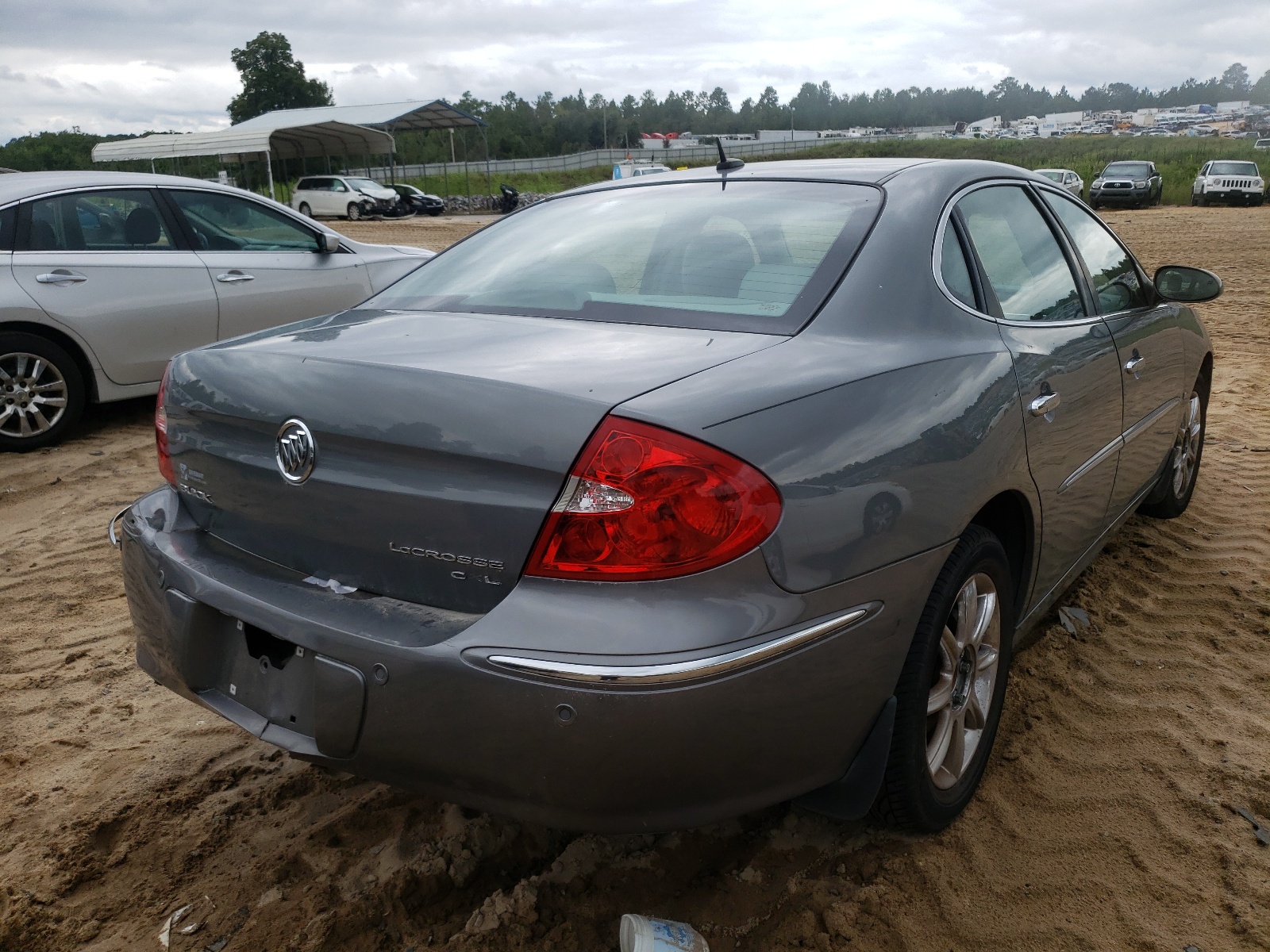 Photo 4 from auction – 2007 BUICK LACROSSE C with VIN 2G4WD582171239861