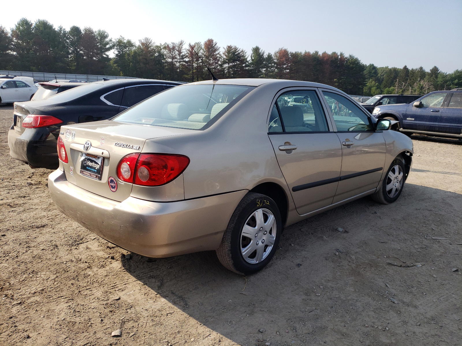 Photo 4 from auction – 2005 TOYOTA COROLLA CE with VIN 2T1BR32E05C443383
